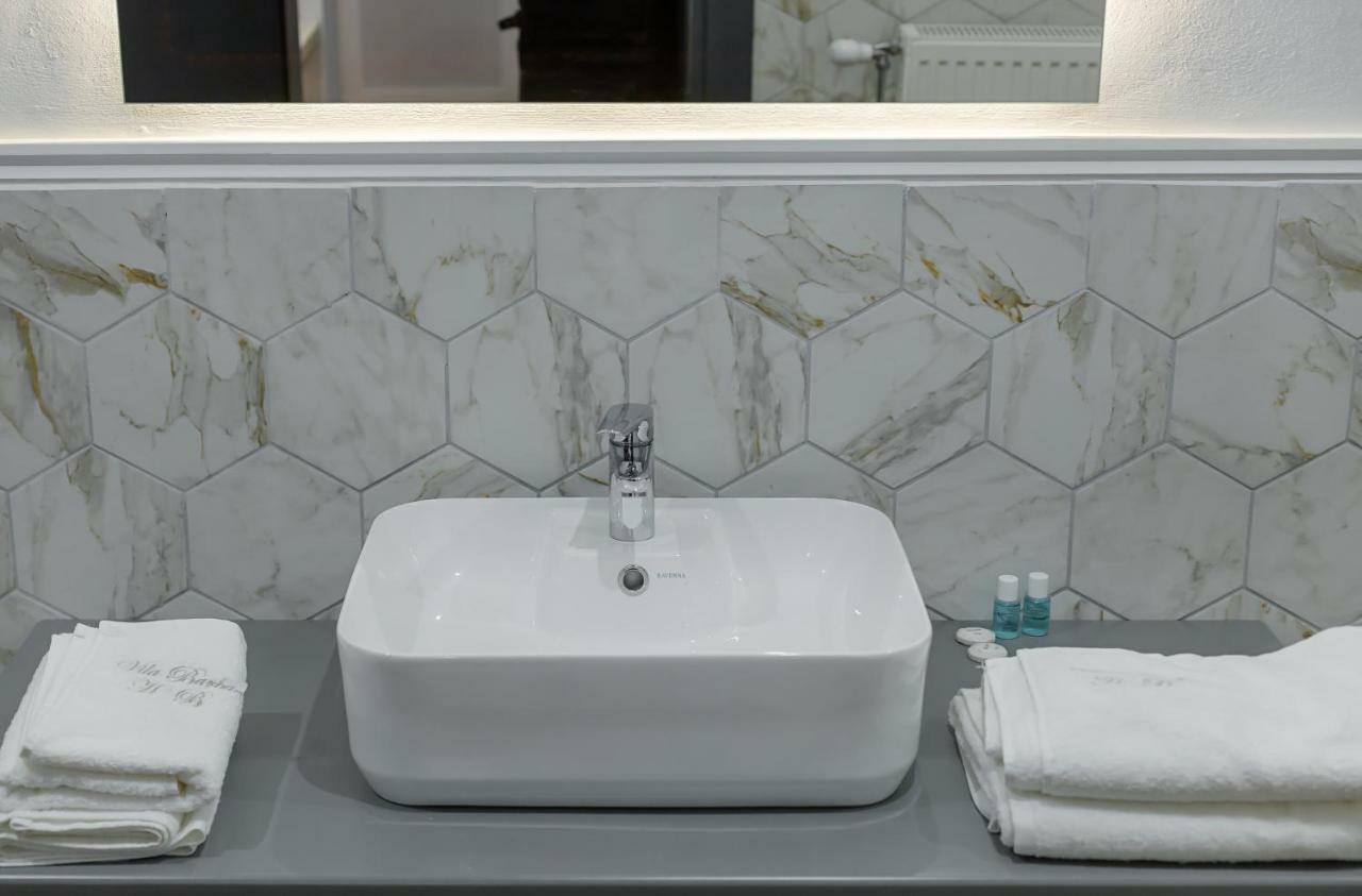 Barba Boutique Hotel 科尔察 外观 照片